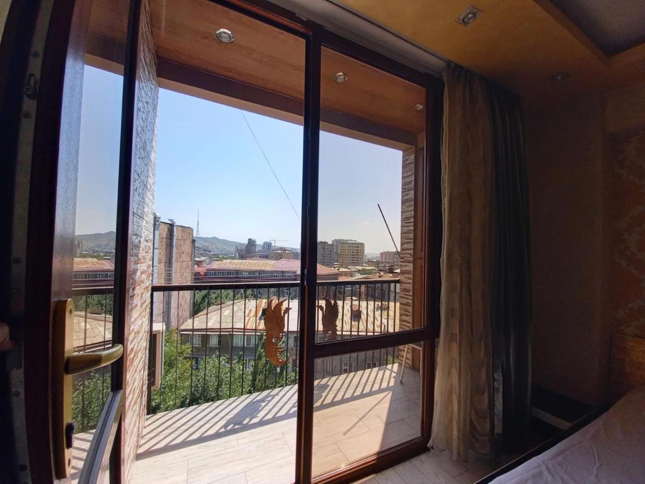 Gevorg'S Appartment Jereván Kültér fotó